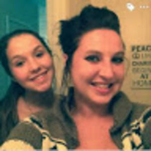 Meet your Posher, Hailee or natalie kristyn